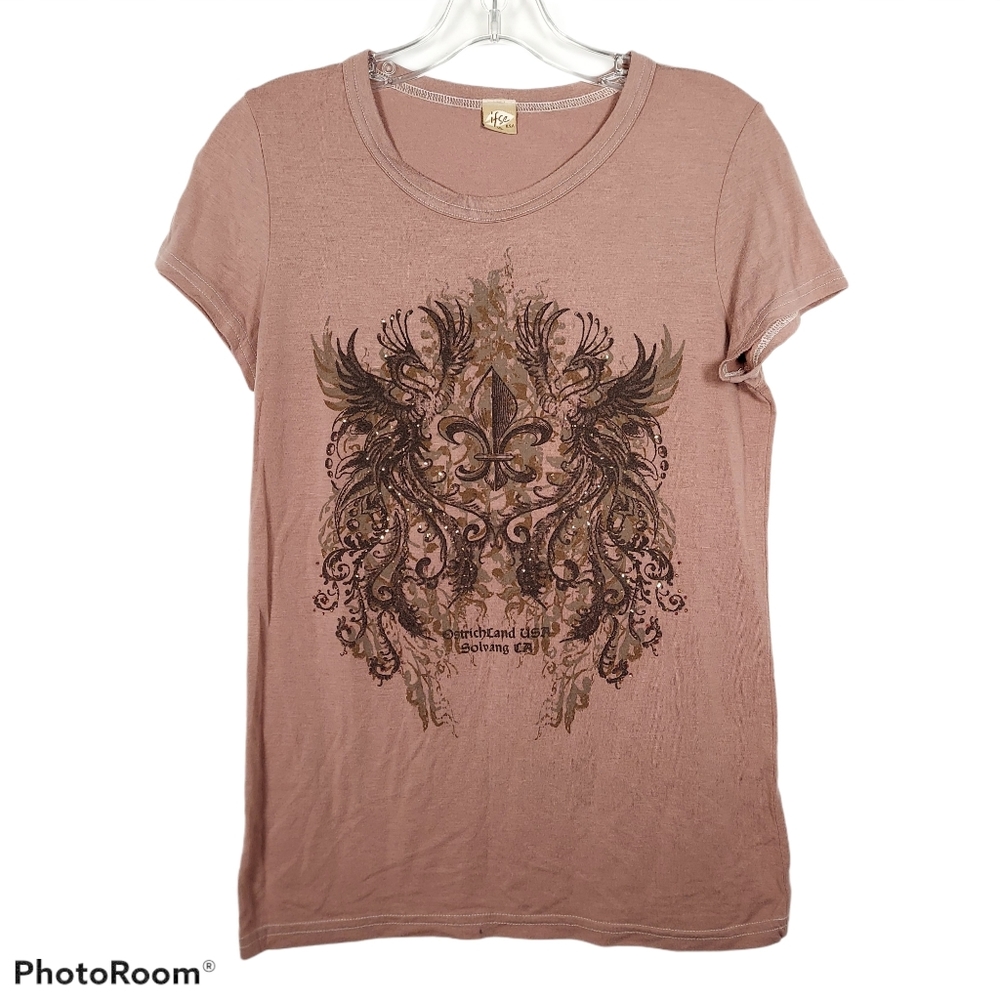 Ifse Ostrich Feather Graphic Tee